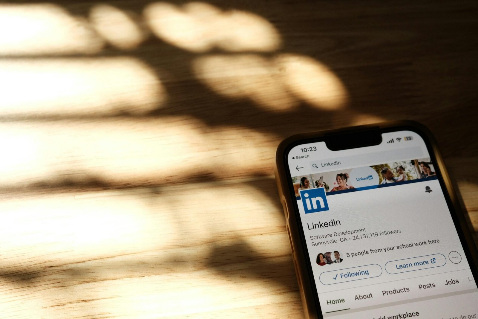 phone with LinkedIn openned